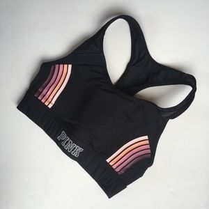 VS Pink Ultimate Lightly Lined Sports Bra